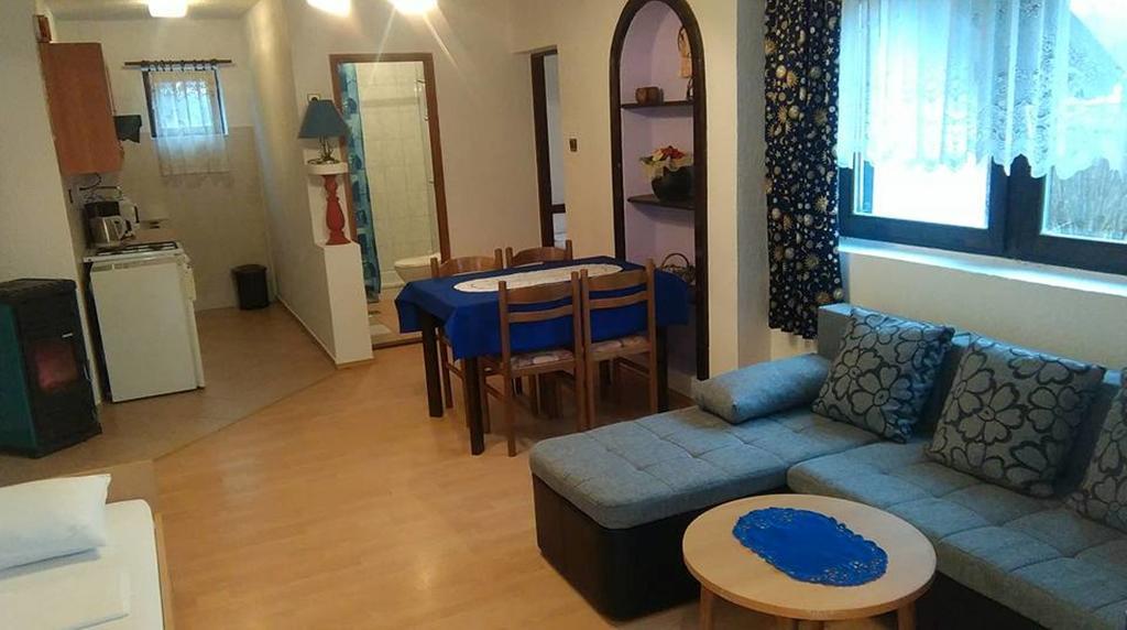 House Ilija Hodak سيليست دريزنيكو المظهر الخارجي الصورة